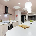 Appartement Classic Mid-level At Briggate Centre